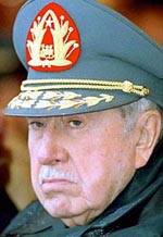 An&aacute;lisis m&eacute;dico-psiqui&aacute;trico de la entrevista a Augusto Pinochet Ugarte para un canal de televisi&oacute;n de Miami, transmitida en octubre de 2003